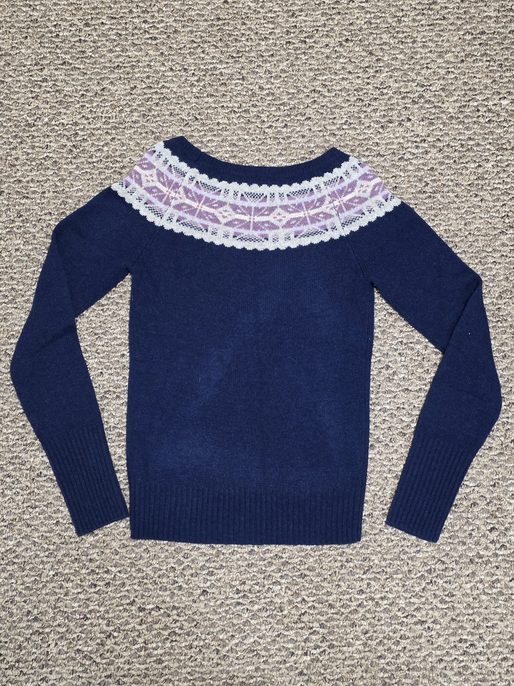 NWT American Eagle Navy Crewneck Wool Sweater Lavender Fair Isle Yoke MEDIUM - Picture 11 of 12